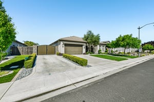 Finchwood Landing Ln-S1005-003.jpg