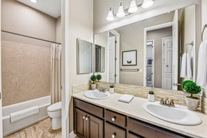 Finchwood Landing Ln-S1005-029.jpg