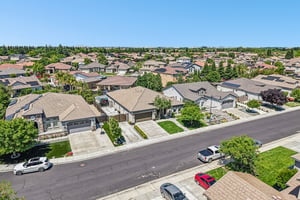 Finchwood Landing Ln-S1005-056.jpg