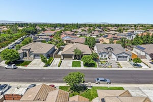 Finchwood Landing Ln-S1005-057.jpg