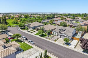 Finchwood Landing Ln-S1005-058.jpg