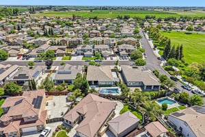 Finchwood Landing Ln-S1005-063.jpg