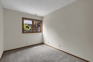 2423 S 9th St, Minneapolis, MN 55406, USA Photo 24