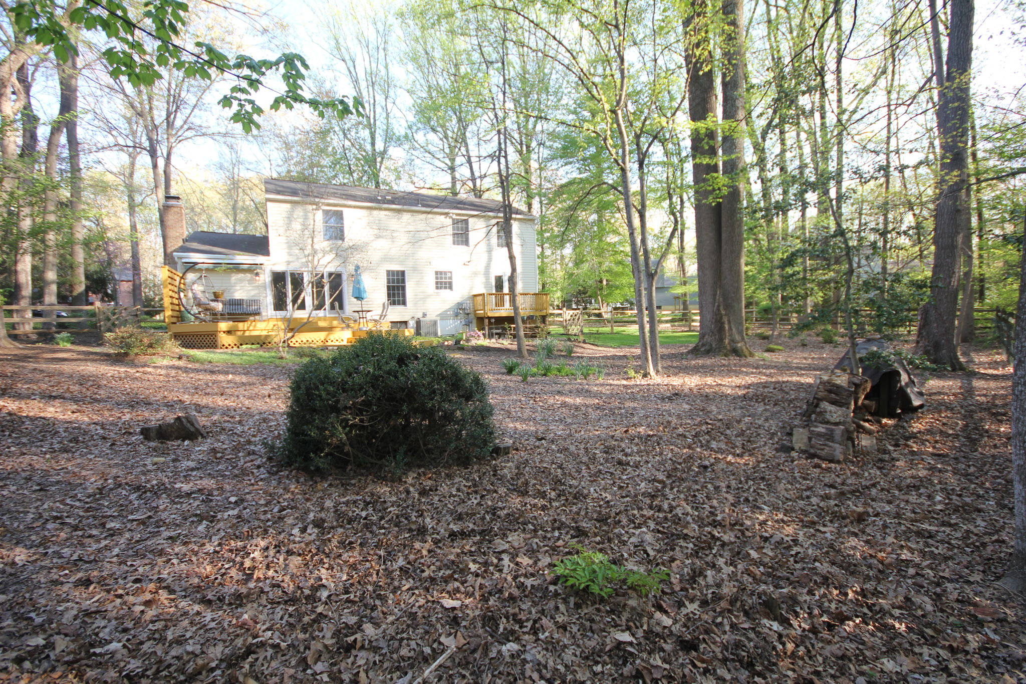 Firepit, koi pond, grill station - endless options to tailor your outdoor escape