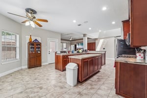 Piney Woods Dr-S1709-010.jpg