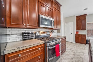 Piney Woods Dr-S1709-012.jpg