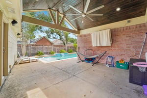 Piney Woods Dr-S1709-055.jpg