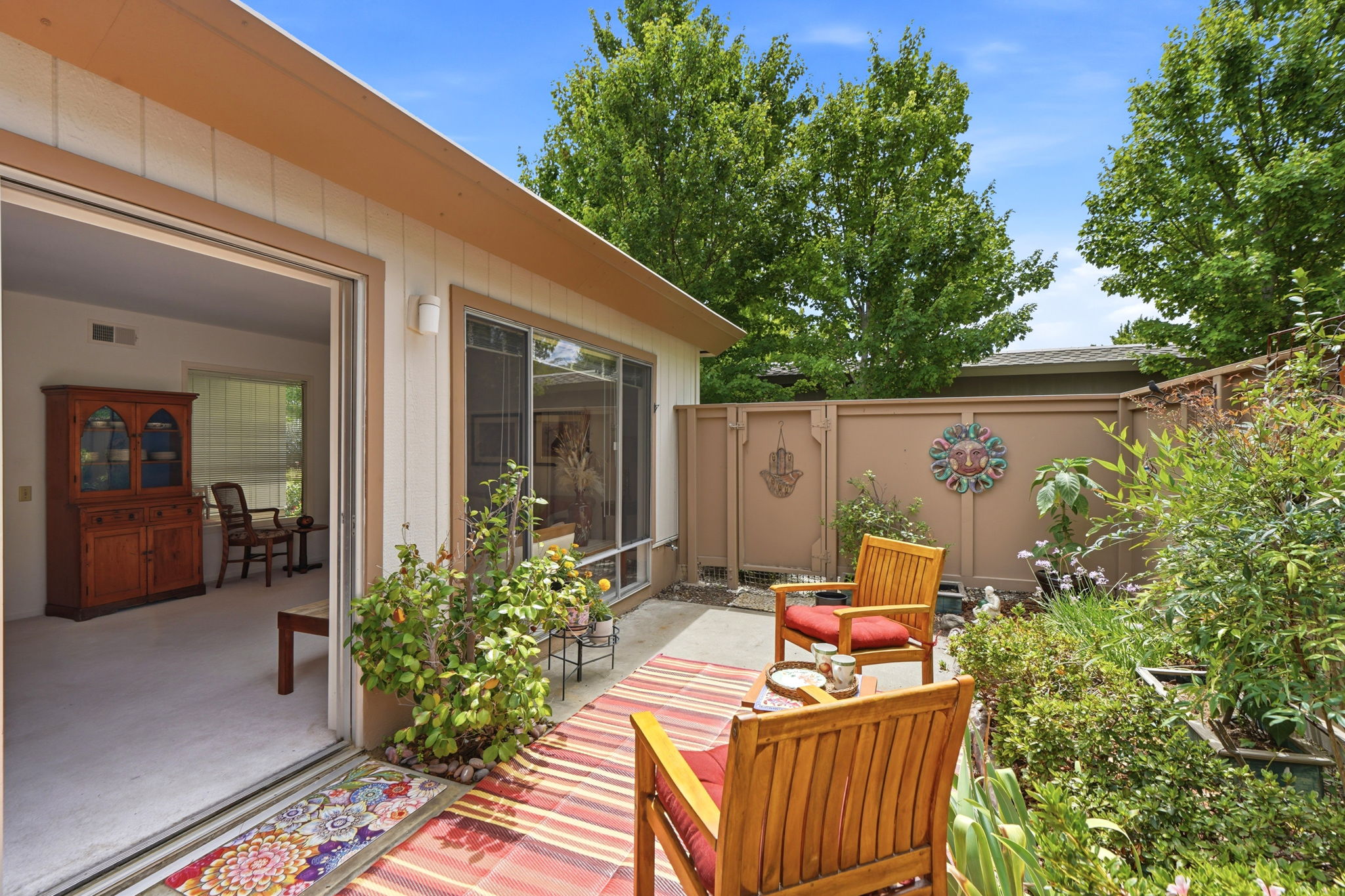 027_F8_2424 Tice Creek Dr 3