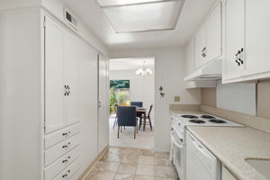 010_F8_2424 Tice Creek Dr 3