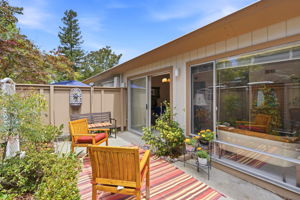 029_F8_2424 Tice Creek Dr 3