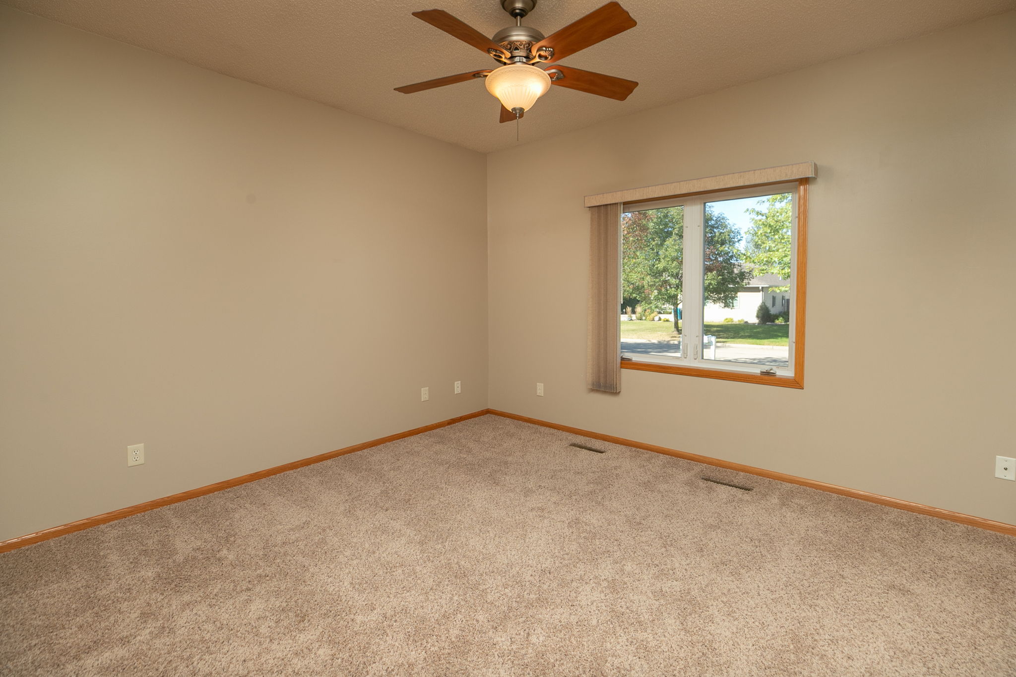 24-Bedroom