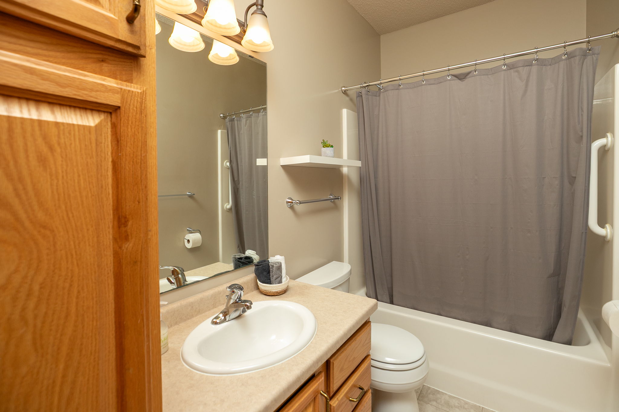26-Bathroom