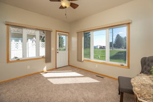 16-Sun Room