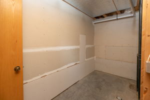 32-Future Bathroom