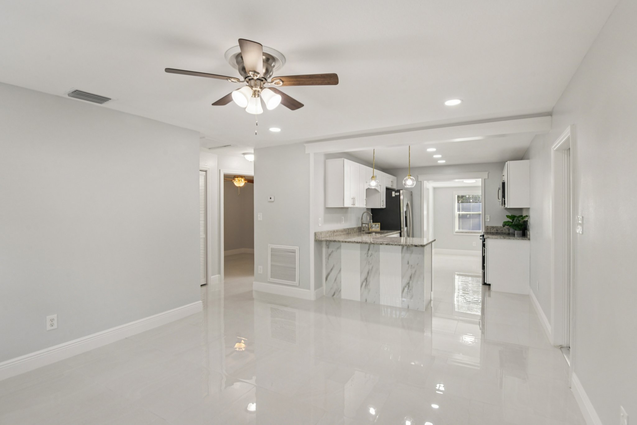 S Ramona Cir-S0511-007.jpg