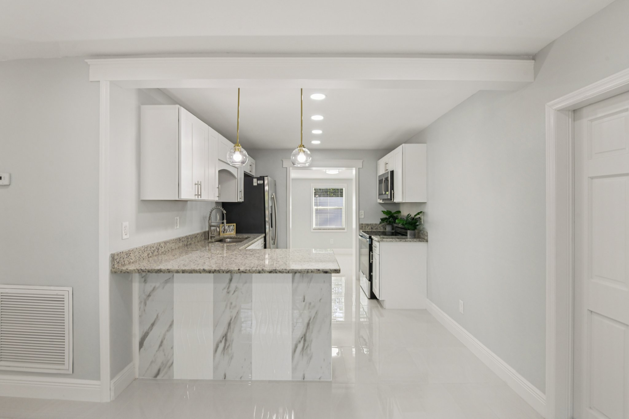 S Ramona Cir-S0511-009.jpg