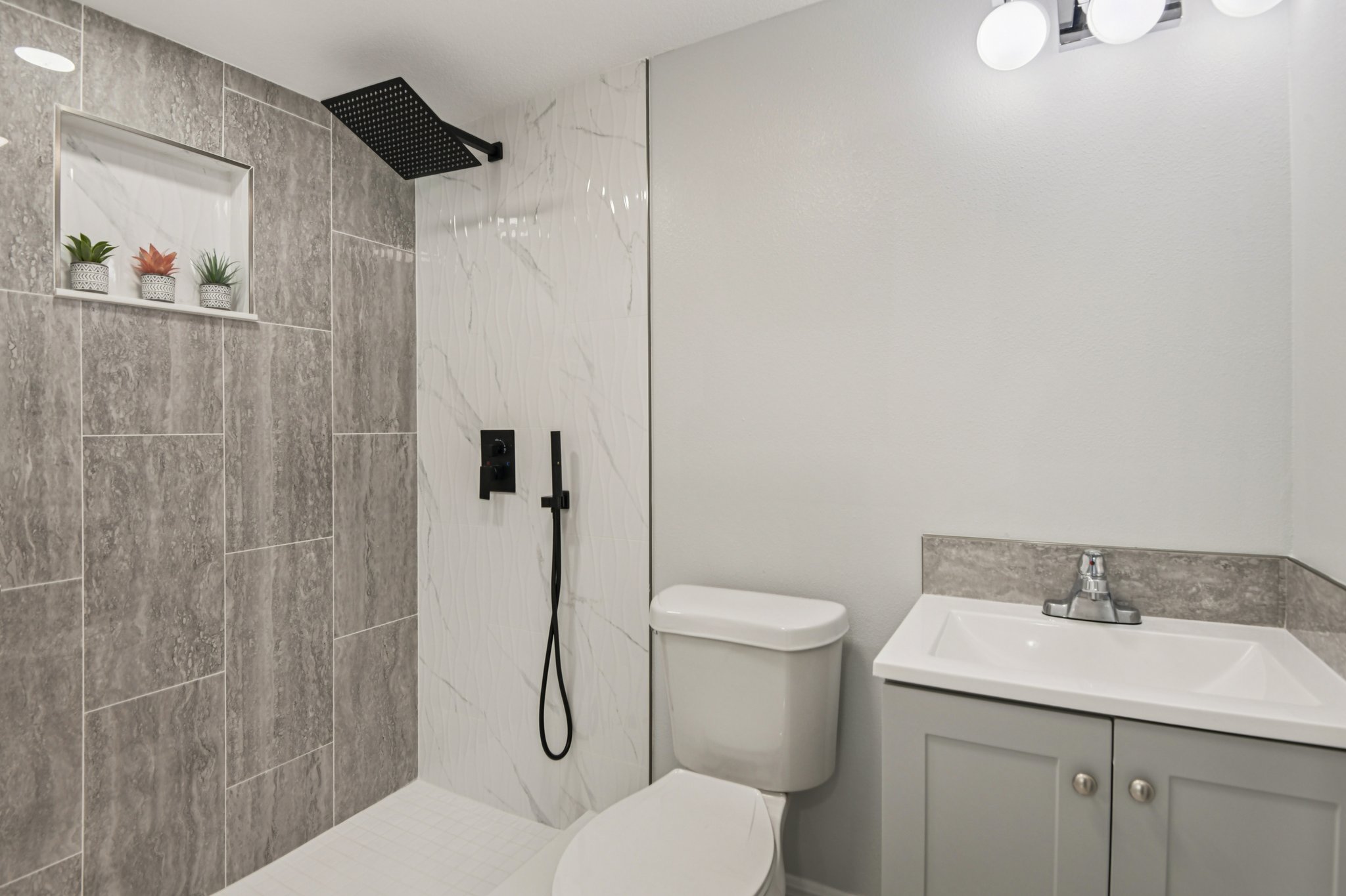 S Ramona Cir-S0511-019.jpg