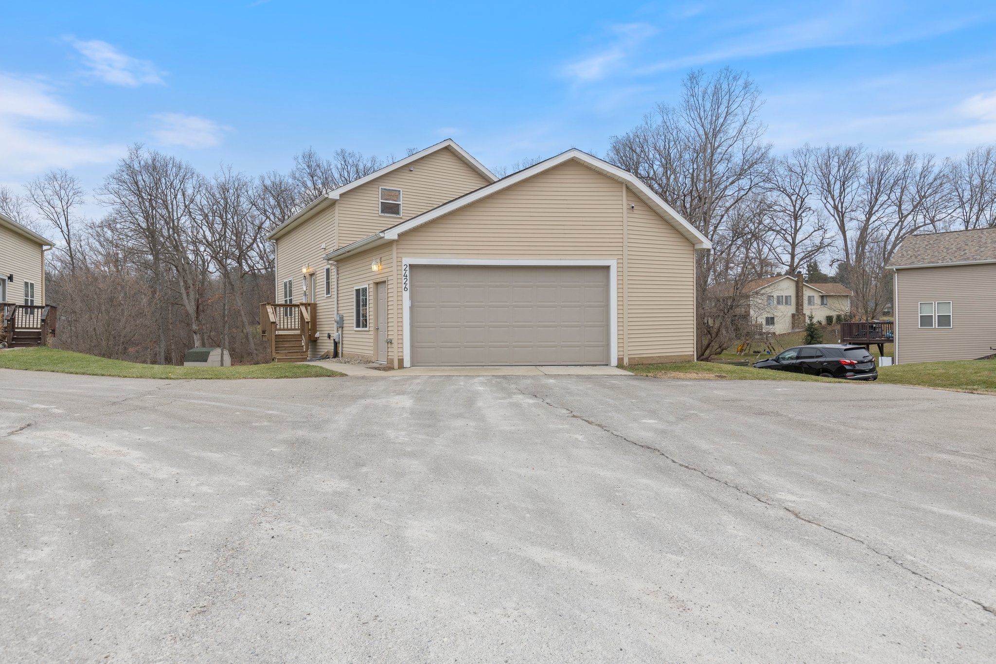 2426 Fisher Rd, Howell, MI 48855