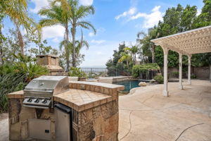 24275 Reyes Adobe Way-92