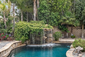 24275 Reyes Adobe Way-94