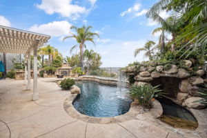 24275 Reyes Adobe Way-98