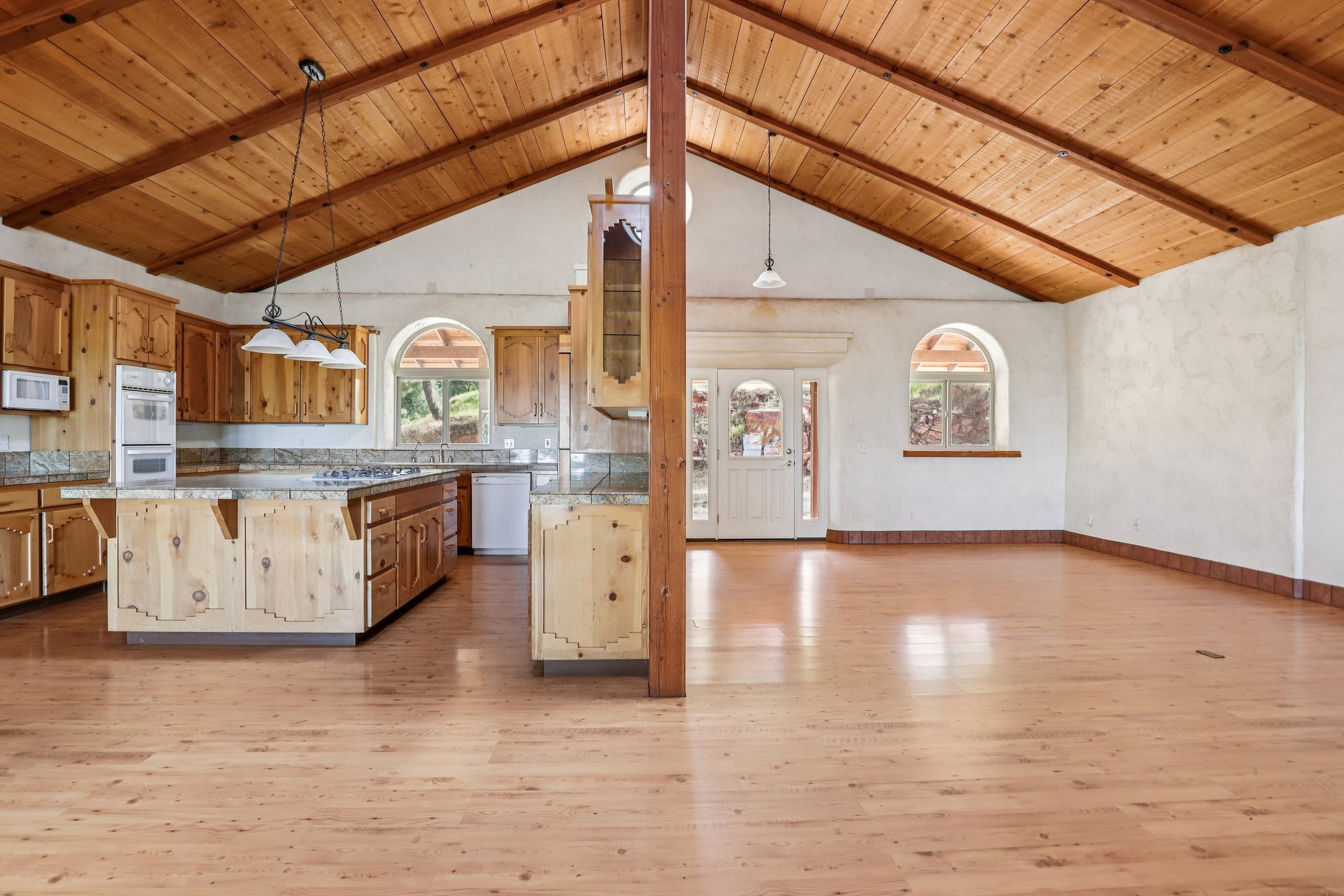 Hunt Rd-S0304-006.jpg