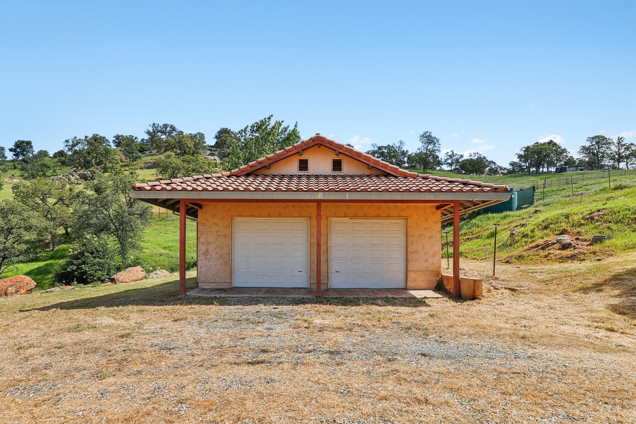 Hunt Rd-S0304-046.jpg