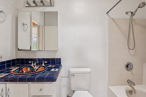 Hunt Rd-S0304-025.jpg