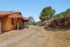 Hunt Rd-S0304-042.jpg