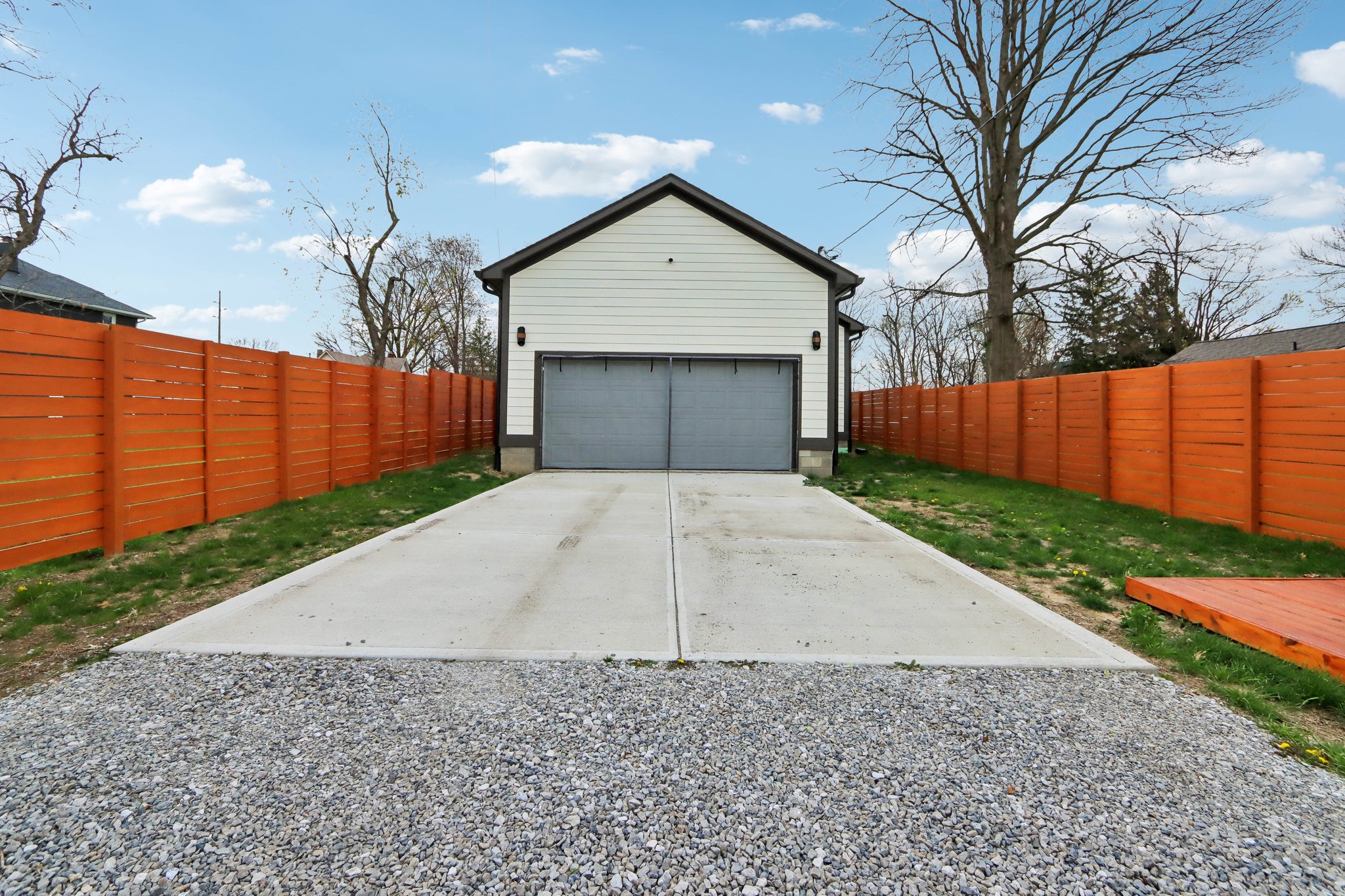 N Gale St-1404-026.jpg