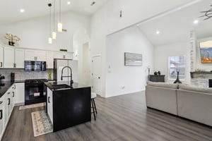 N Gale St-1404-011.jpg