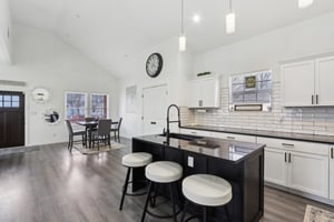 N Gale St-1404-013.jpg