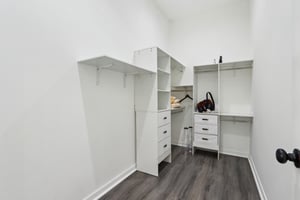 N Gale St-1404-018.jpg