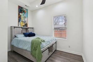 N Gale St-1404-022.jpg