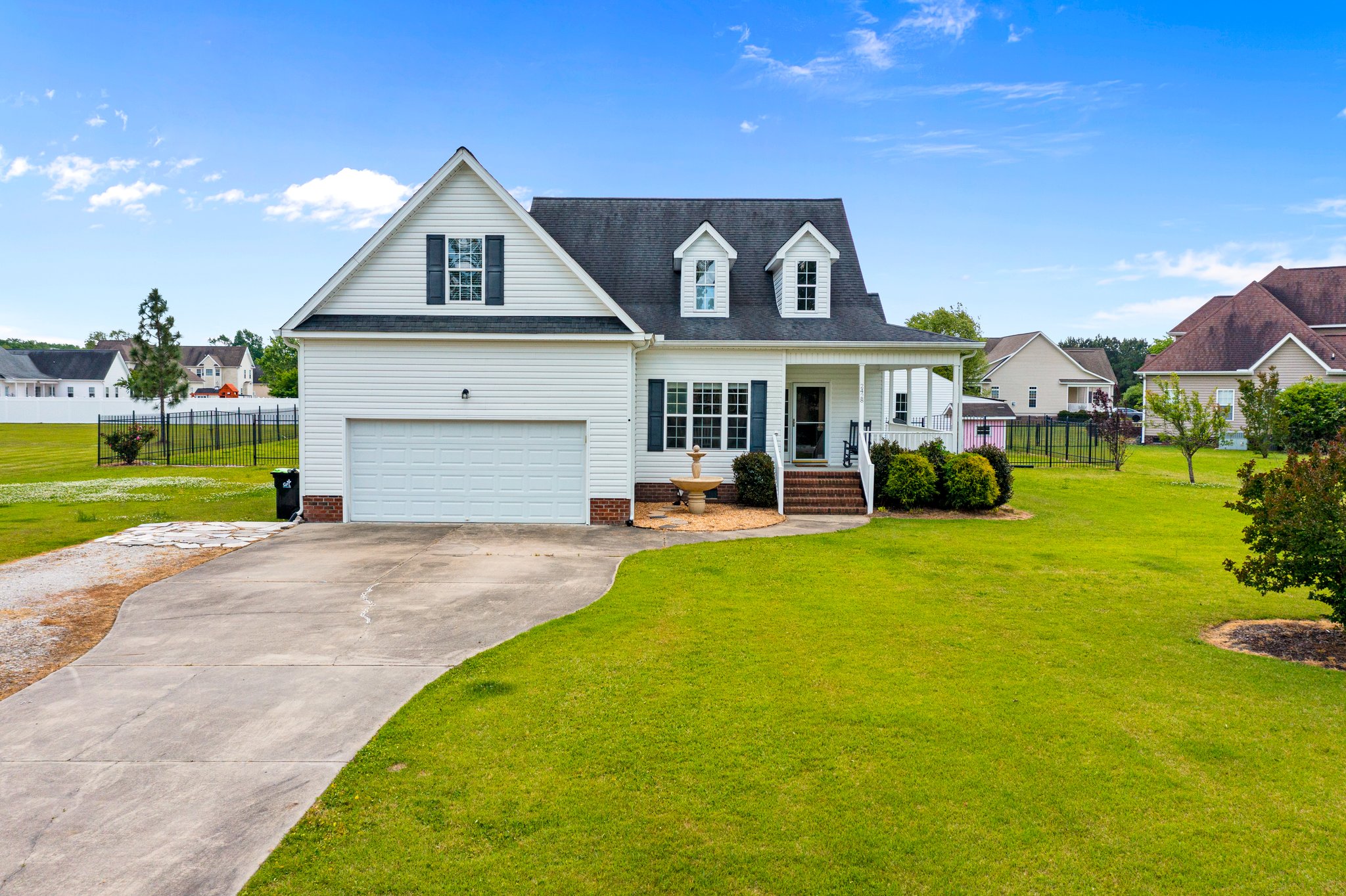 2428 Plumosa Dr, Grimesland, NC 27837, USA Photo 2