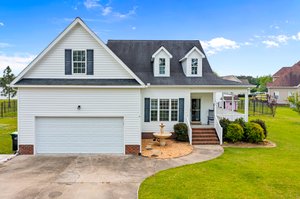 2428 Plumosa Dr, Grimesland, NC 27837, USA Photo 0