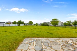 2428 Plumosa Dr, Grimesland, NC 27837, USA Photo 18