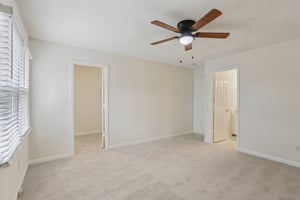 Kennedy Ct-S2502-016.jpg