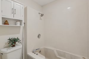 Kennedy Ct-S2502-019.jpg