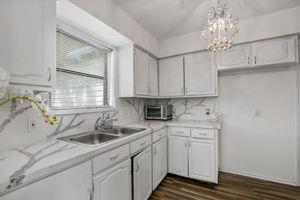 013-Kitchen-FULL