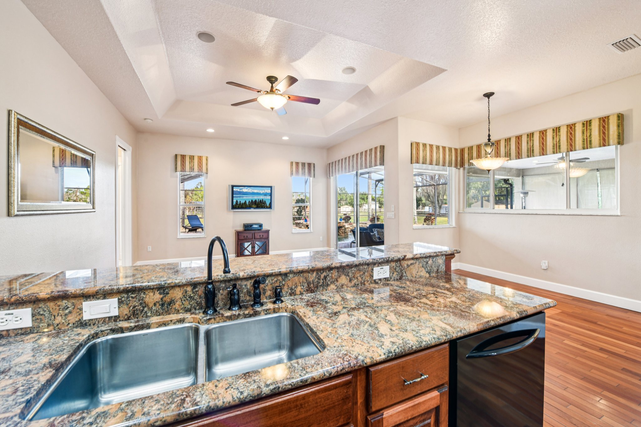 Clearview Rd-S1812-021.jpg