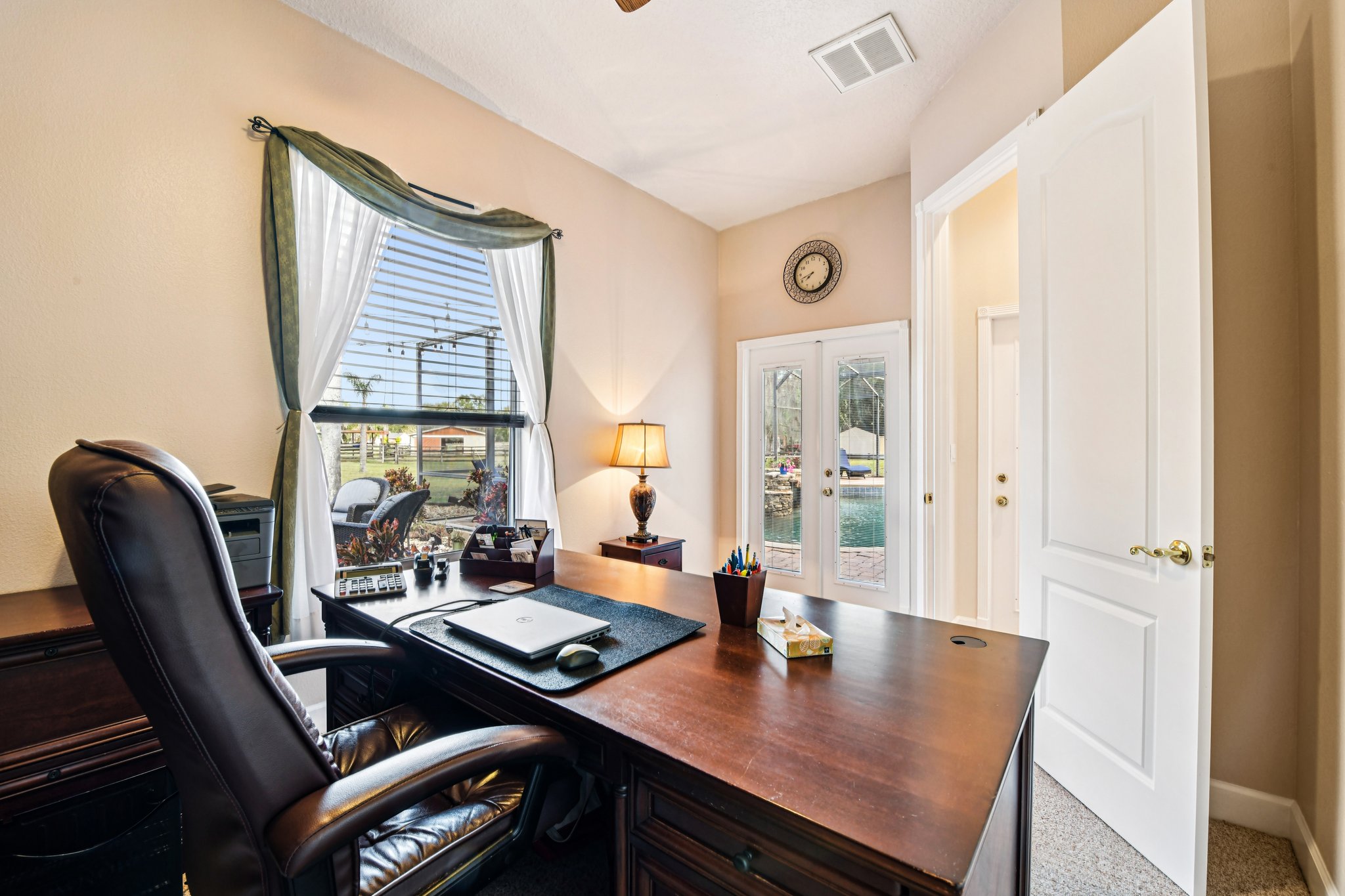 Clearview Rd-S1812-049.jpg