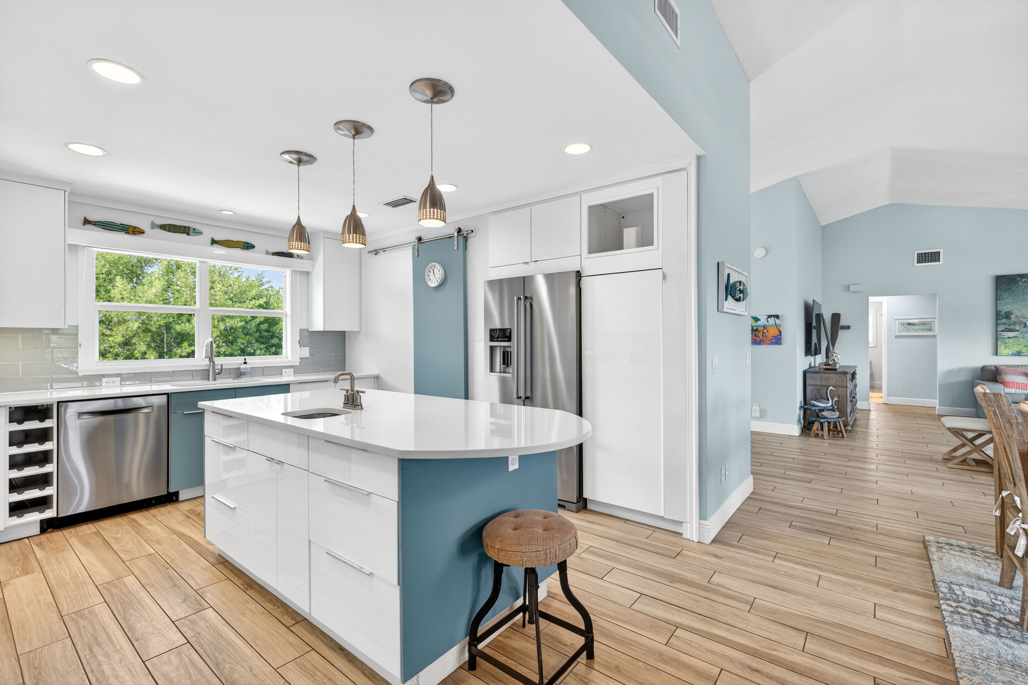 Breakfast Bar 2 of 2