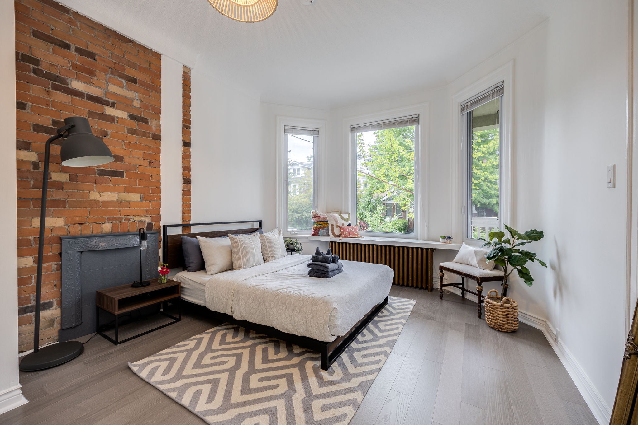 Toronto property showcase — delivered property photograph 8