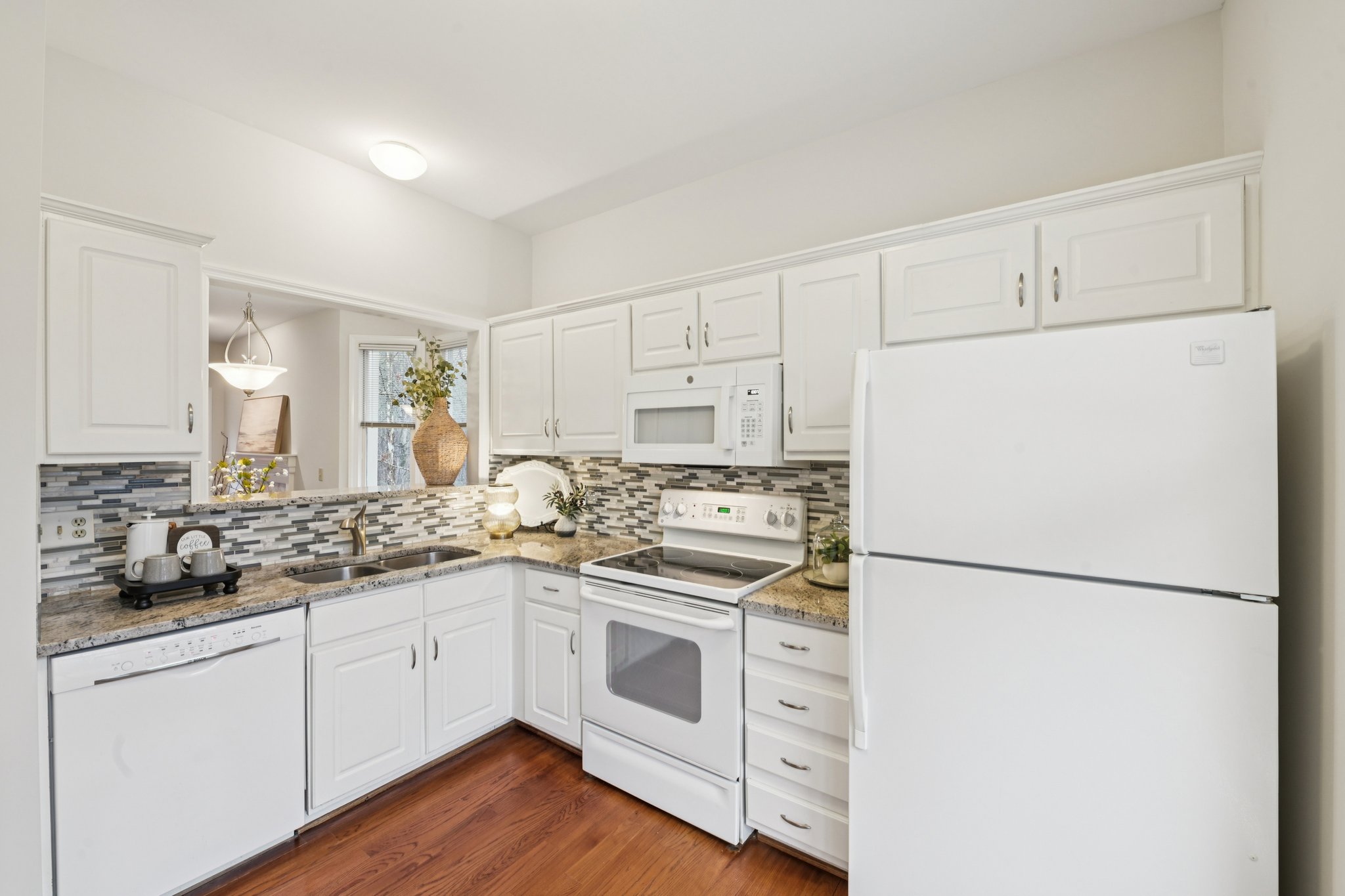 Windbyrne Dr-S2702-015r.jpg