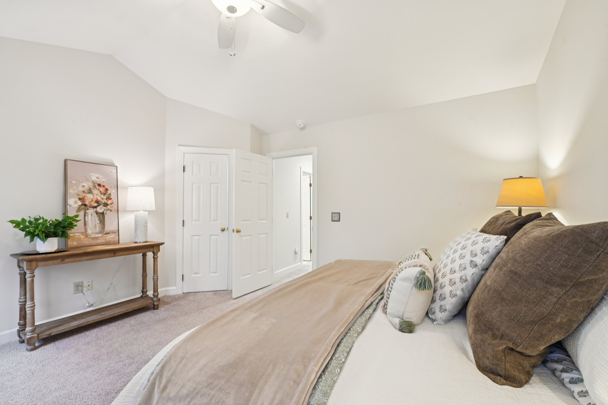 Windbyrne Dr-S2702-021r.jpg