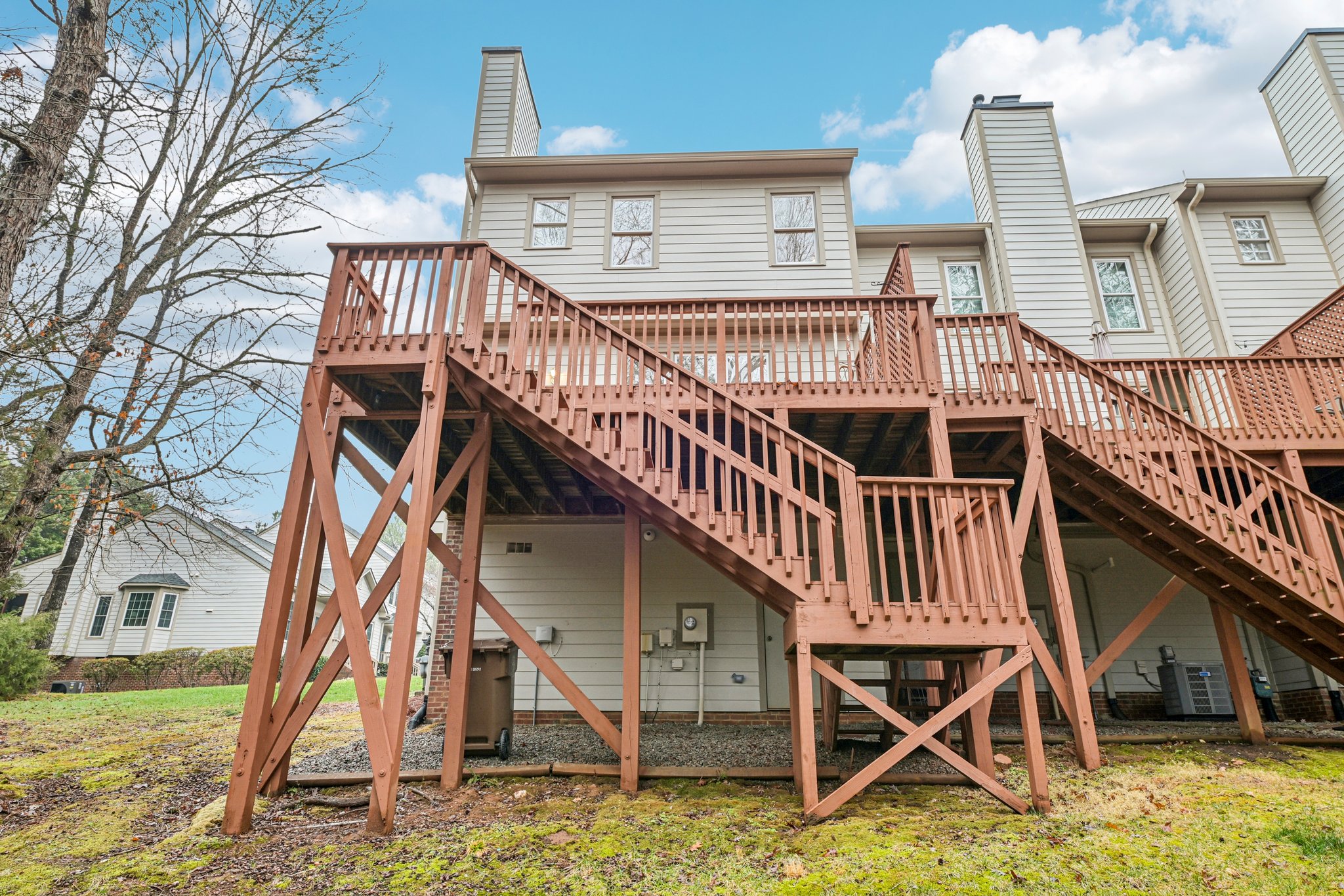 Windbyrne Dr-S2802-1-008.jpg