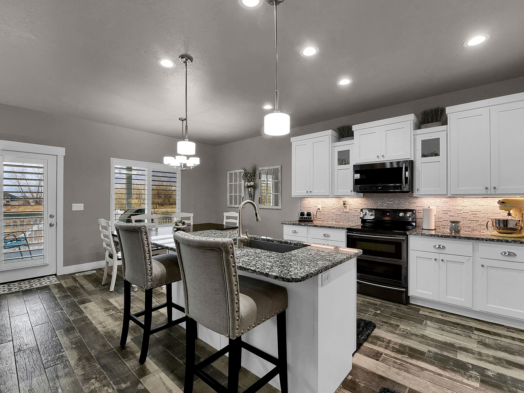  2430 2425 N, Farr West, UT 84404, US Photo 7