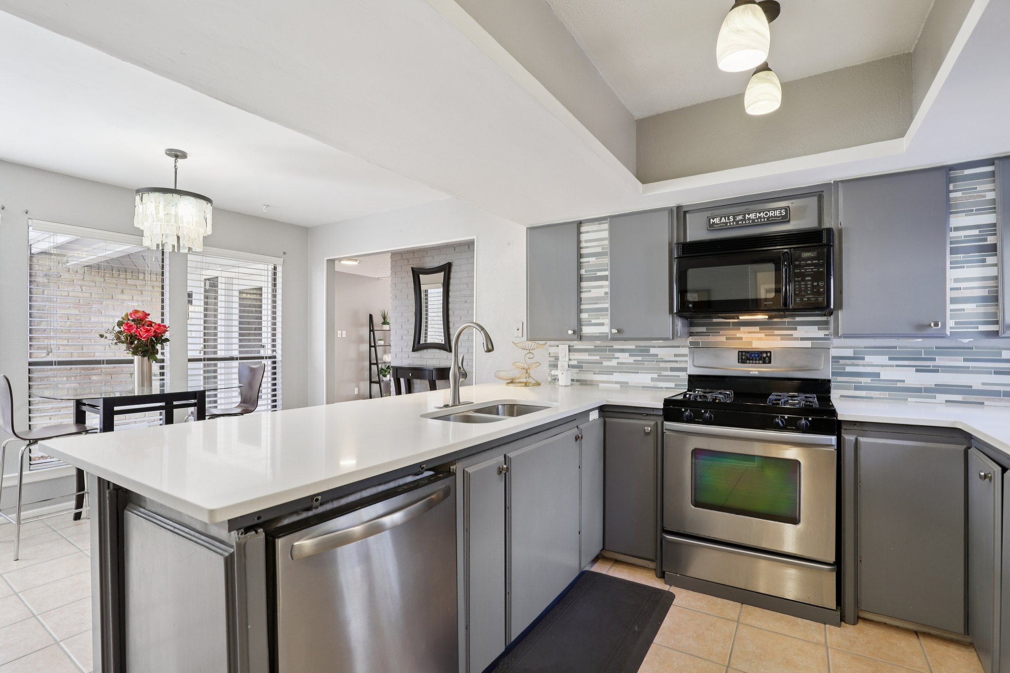 Bluffridge St-S0201-021.jpg