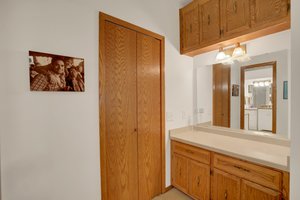  2430 Emerald Ln, Shakopee, MN 55379, US Photo 24